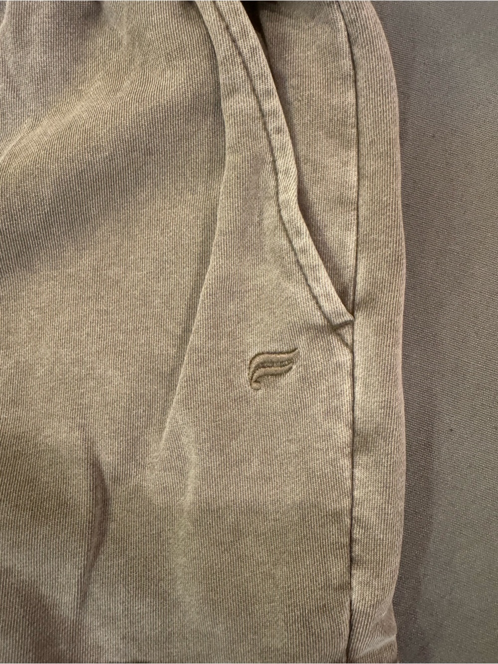 Fabletics Women's Neutral Taupe Casual Gym Shorts Size XXS Summer Soft Light - Picture 3 of 4